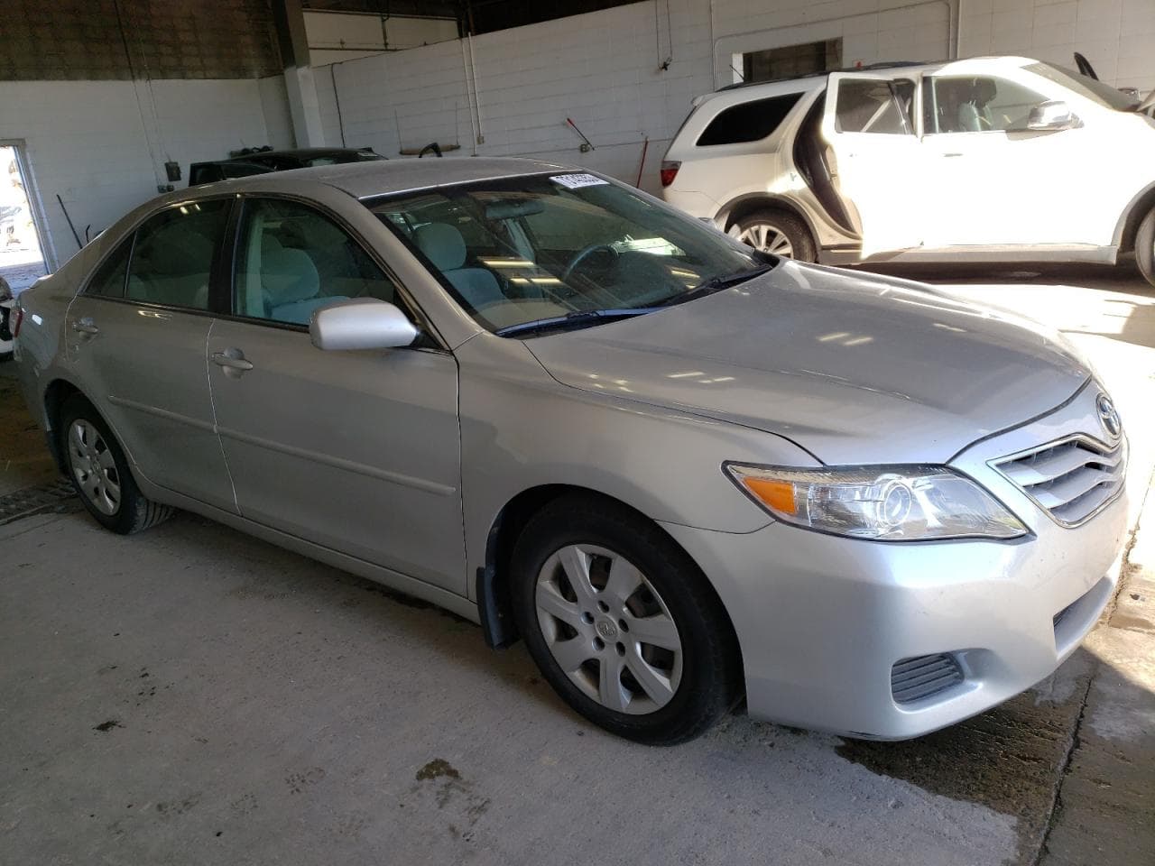2010 Toyota Camry Le - foto 4