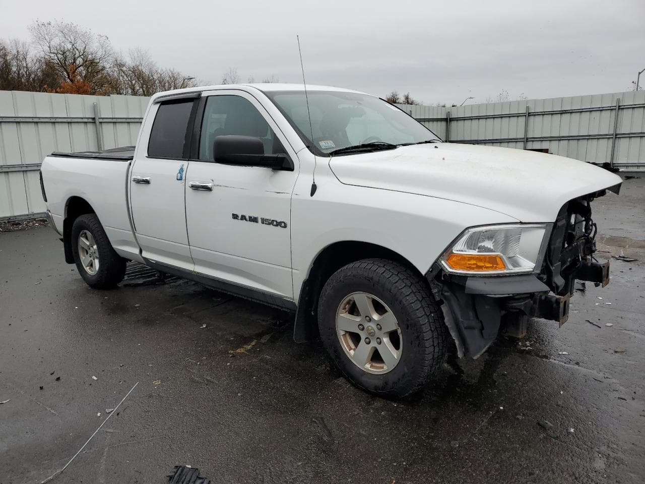 2011 Dodge Ram 1500 - foto 4