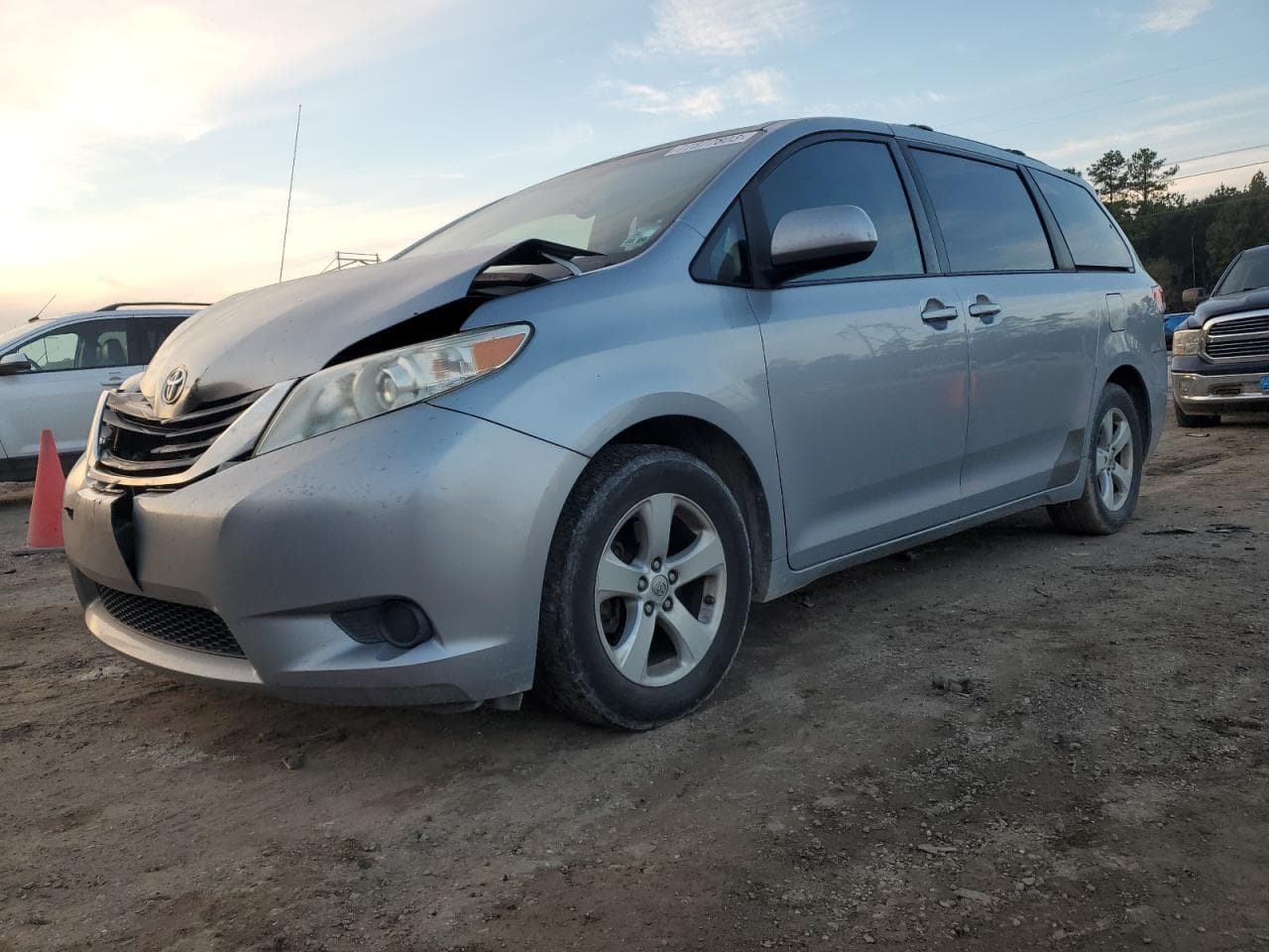 2013 Toyota Sienna Le