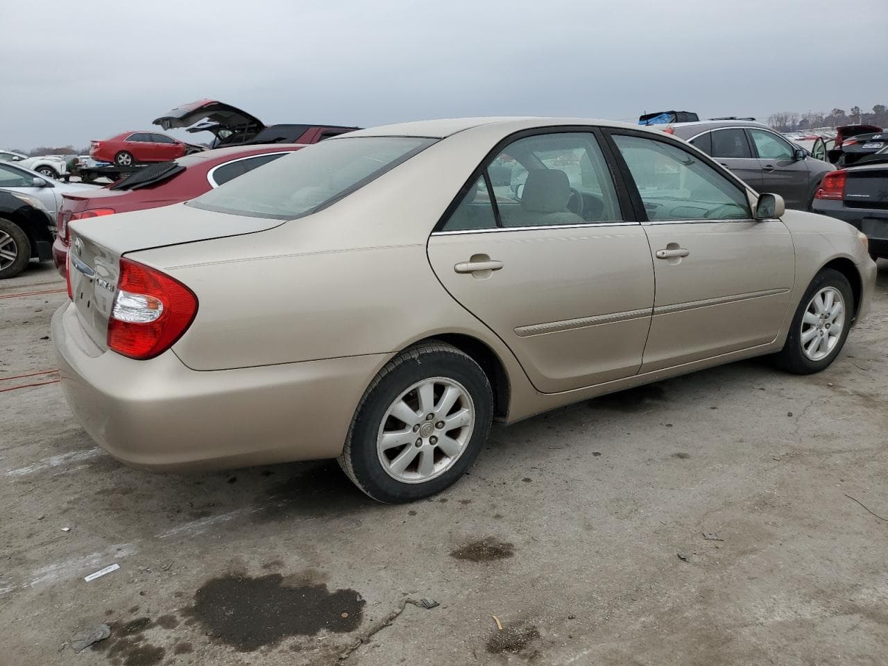 2004 Toyota Camry Le - foto 3