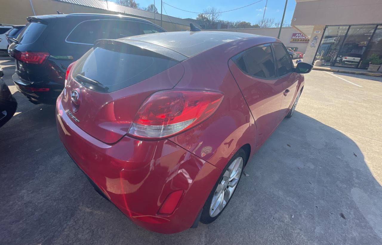 2015 Hyundai Veloster - foto 4