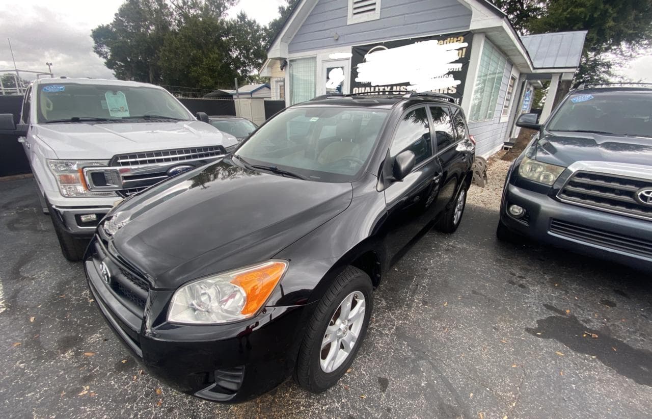 2012 Toyota Rav4 - foto 2