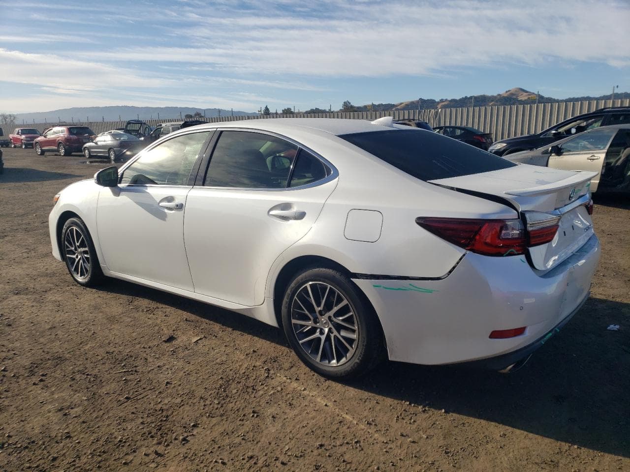 2016 Lexus Es 350 Base - foto 2