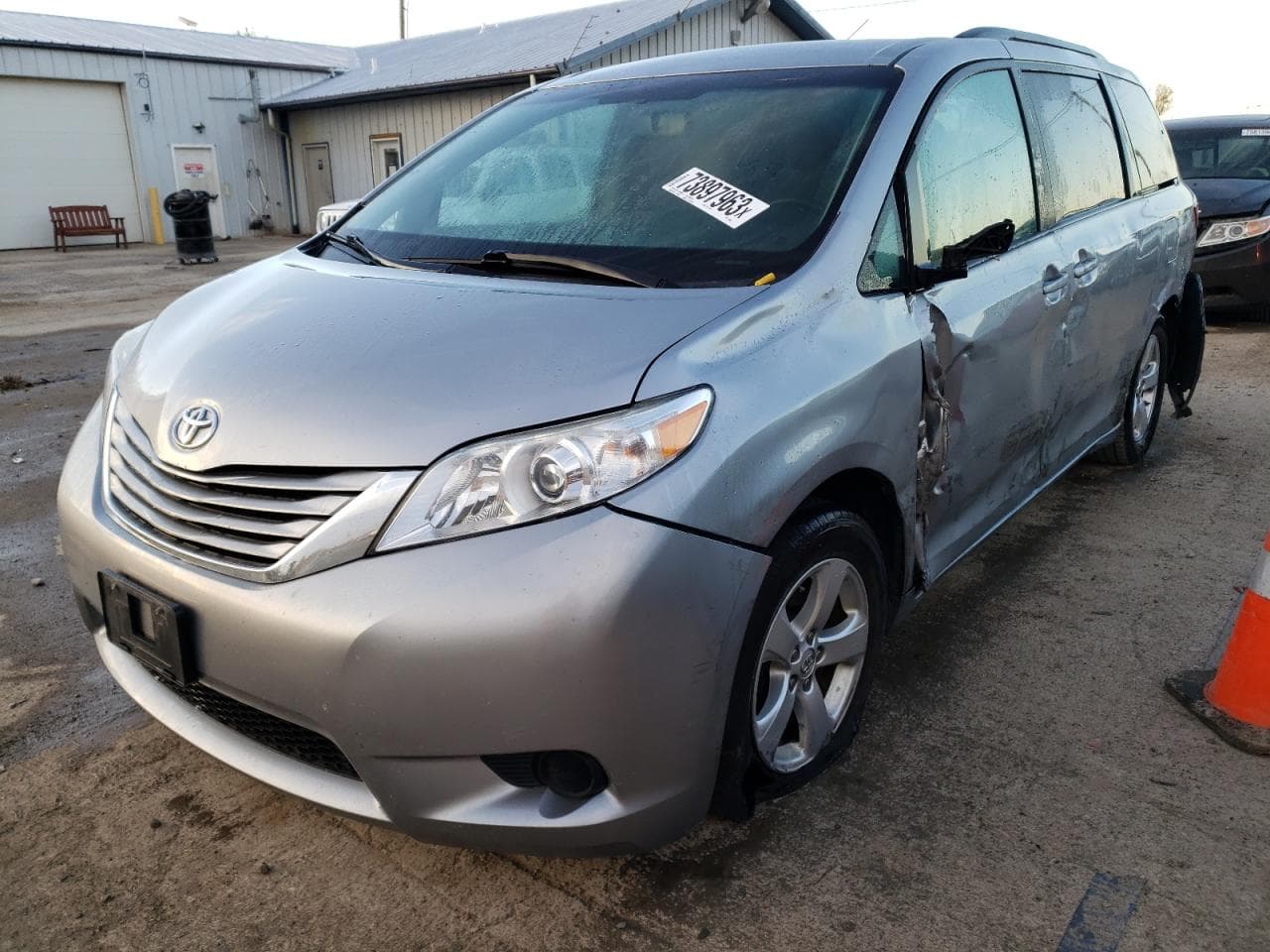 2016 Toyota Sienna Le