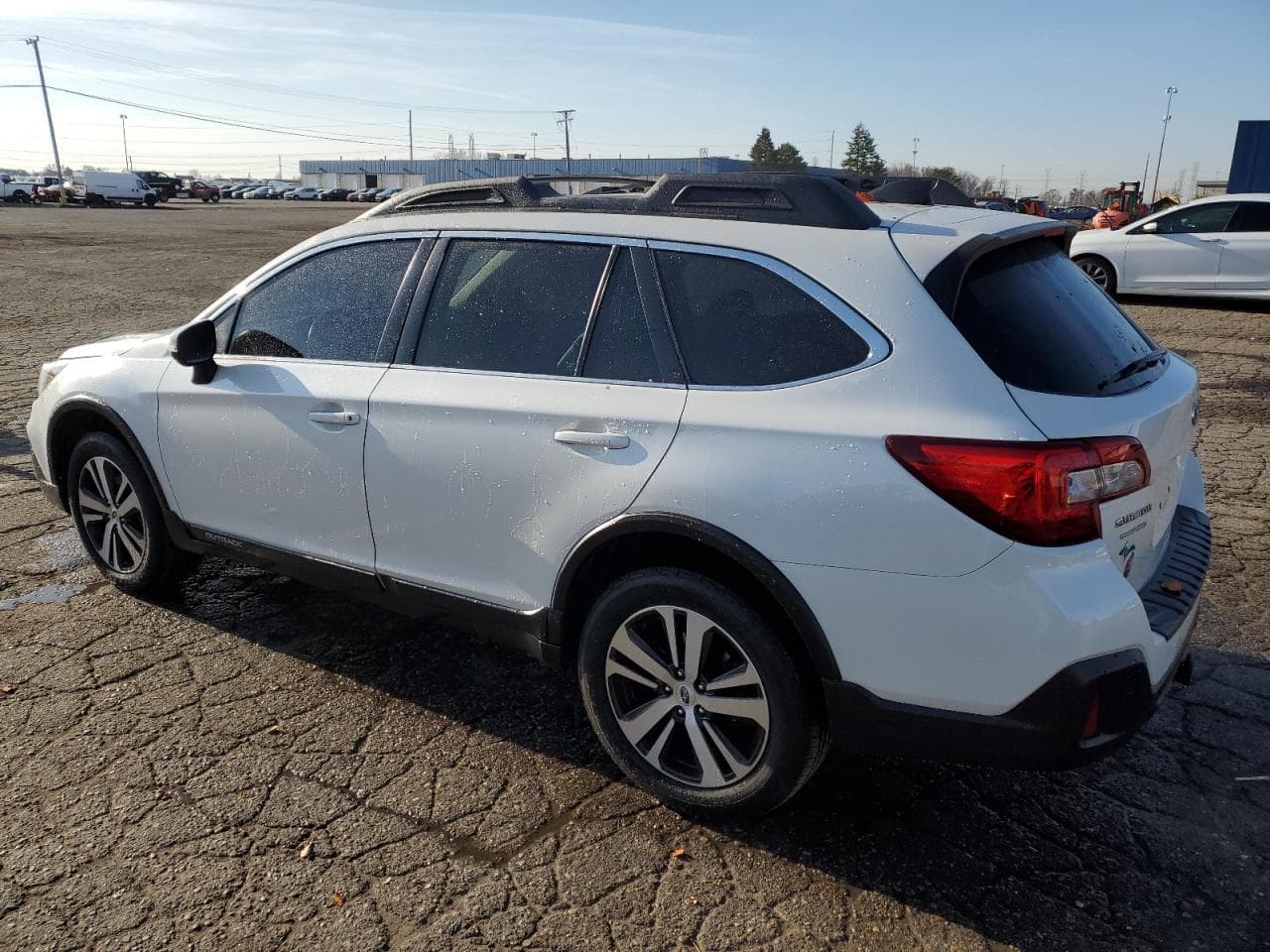 2018 Subaru Outback 3.6R Limited - foto 2