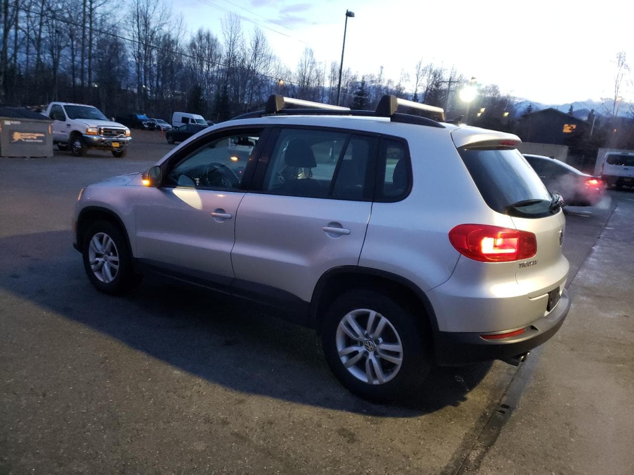 2015 Volkswagen Tiguan S - foto 2