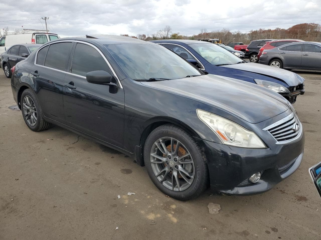 2011 Infiniti G37 - foto 4
