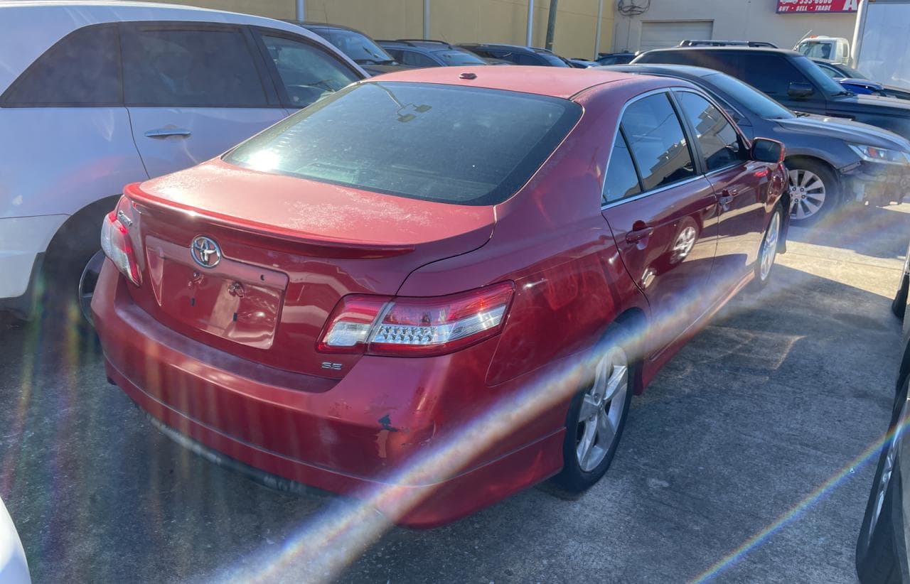 2010 Toyota Camry Se V6 - foto 4