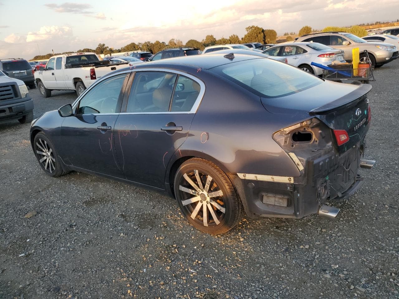 2009 Infiniti G37 Journey - foto 2