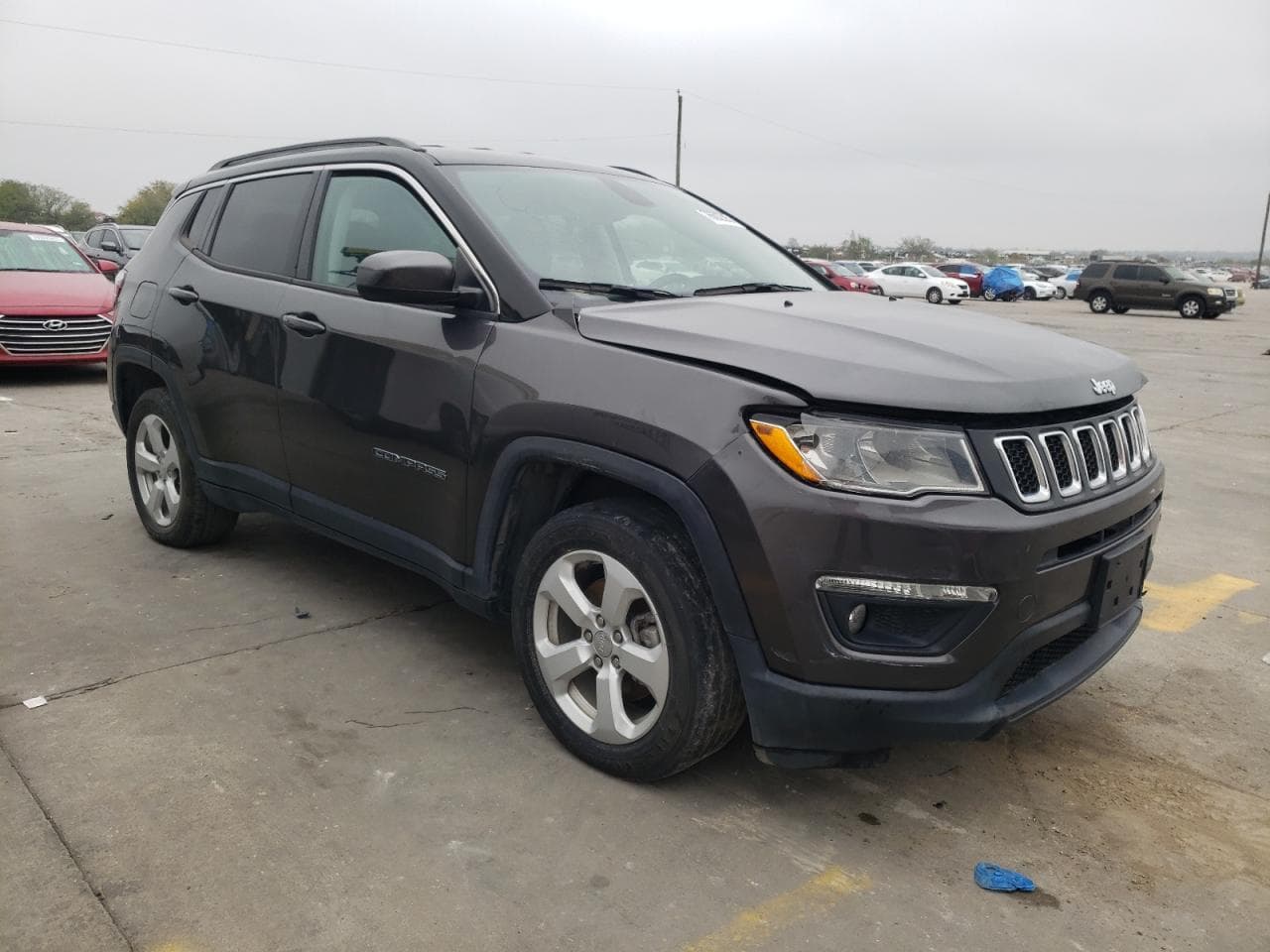 2020 Jeep Compass Latitude - foto 4