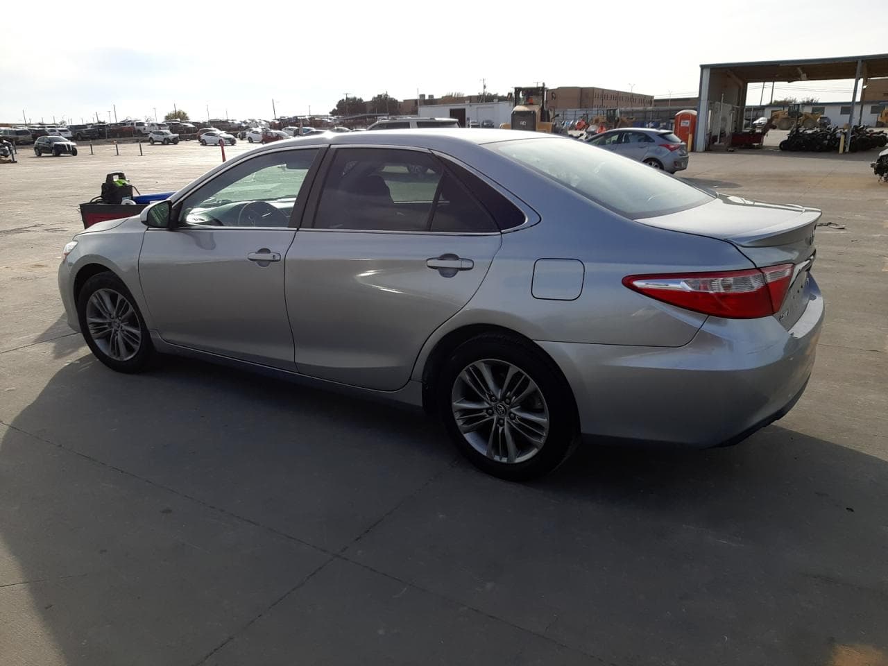 2015 Toyota Camry Se - foto 2