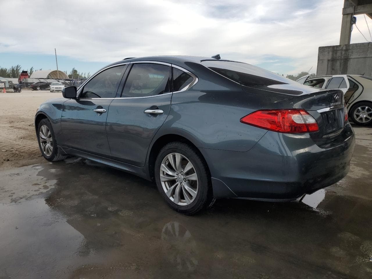 2012 Infiniti M37 X - foto 2
