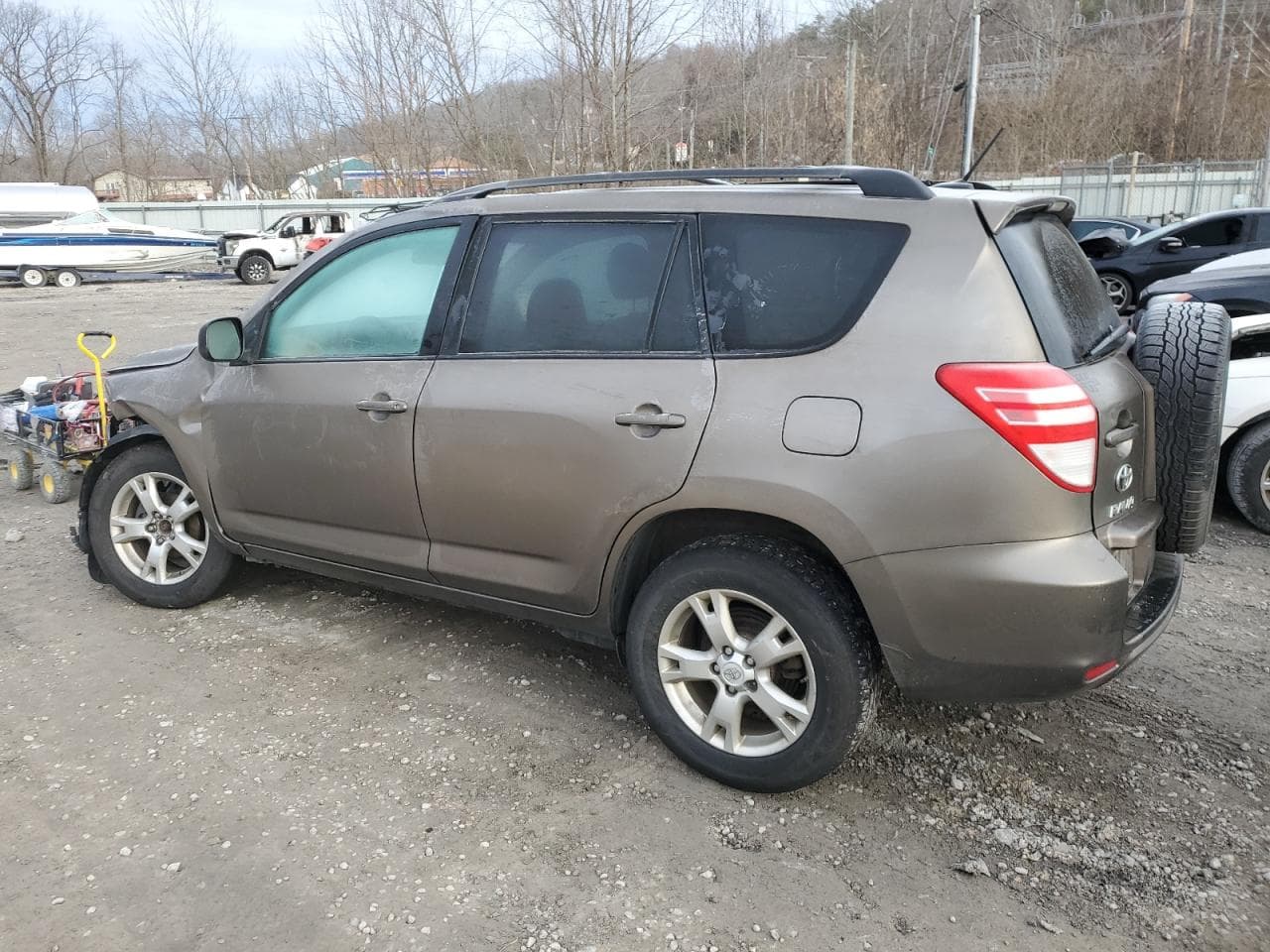 2011 Toyota Rav4 - foto 2
