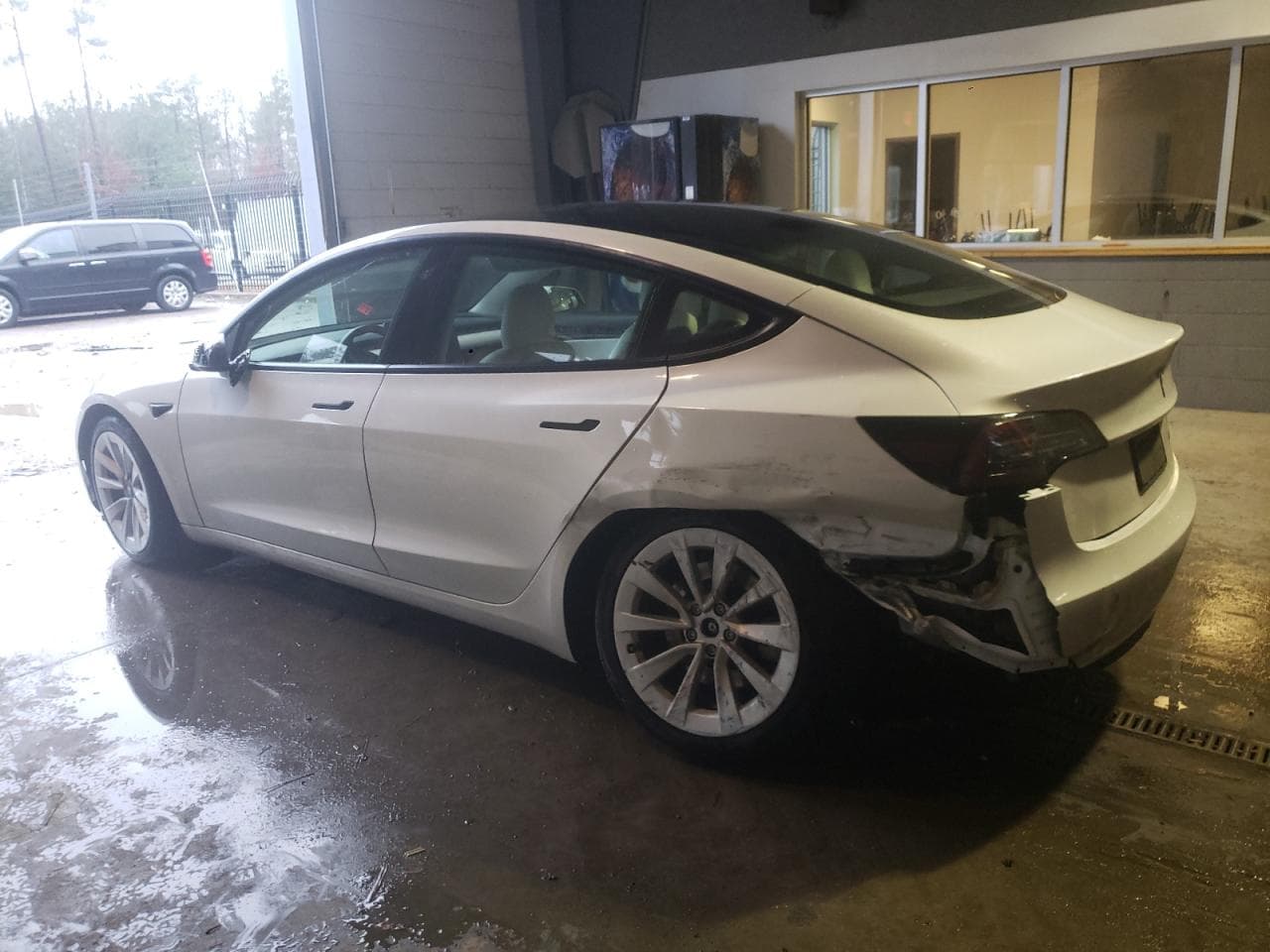 2021 Tesla Model 3 - foto 2