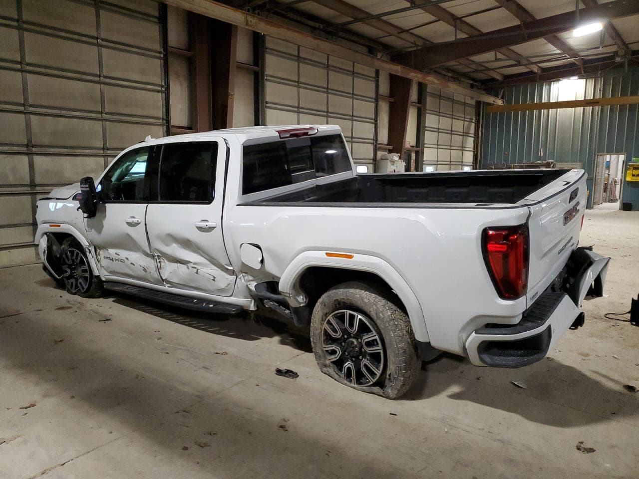 2022 GMC Sierra K3500 At4 - foto 2