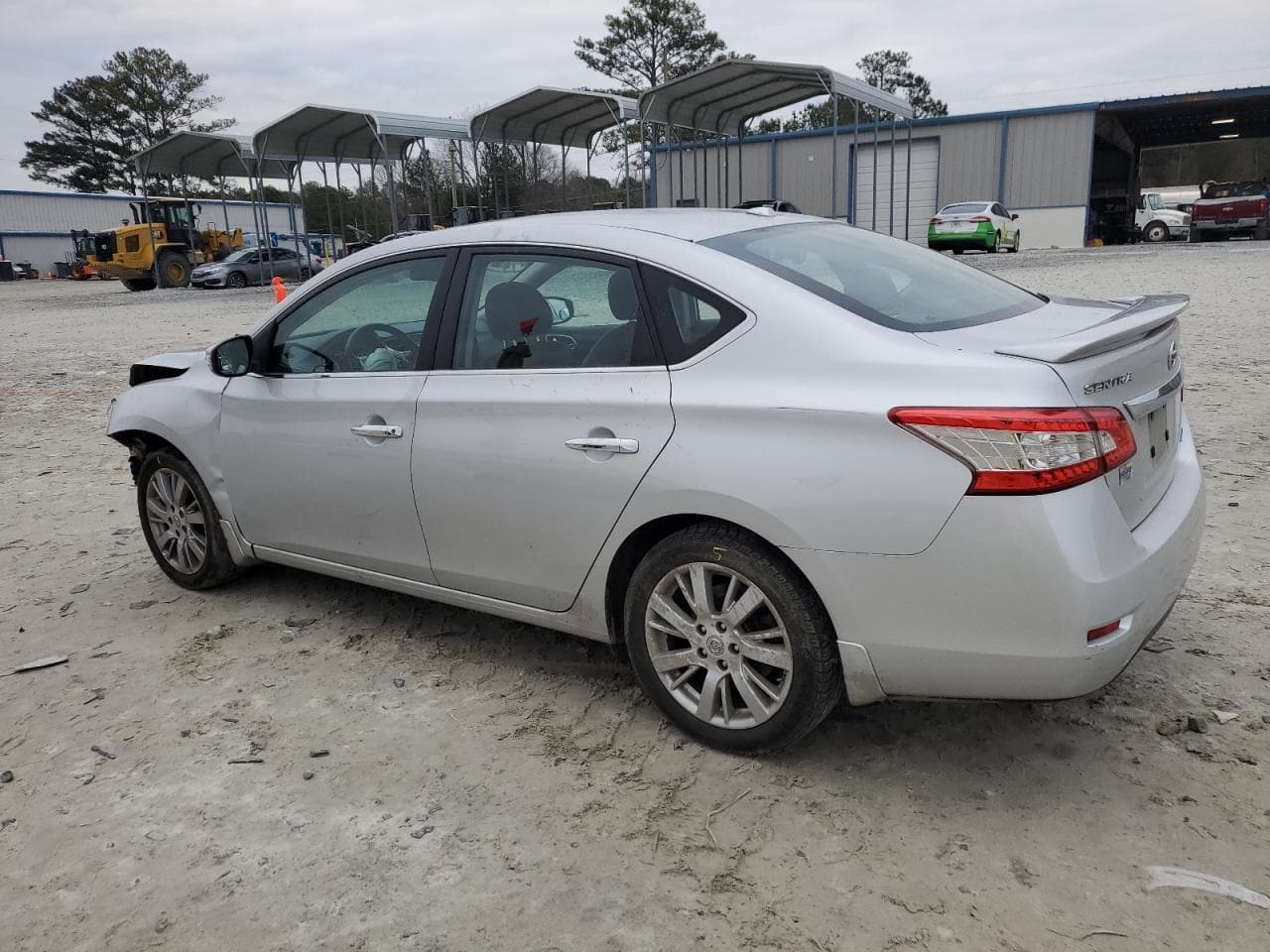 2014 Nissan Sentra S - foto 2