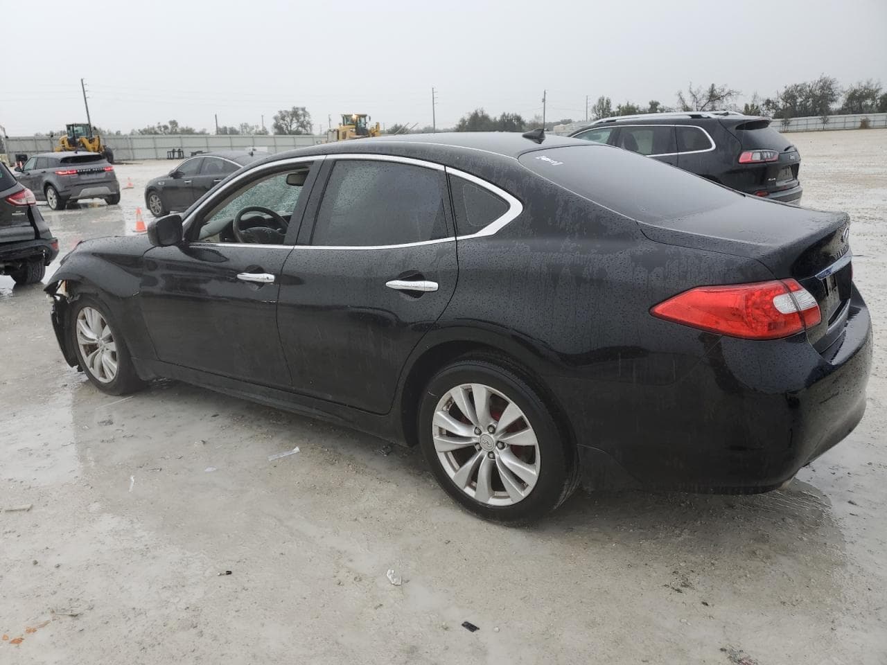2011 Infiniti M37X - foto 2