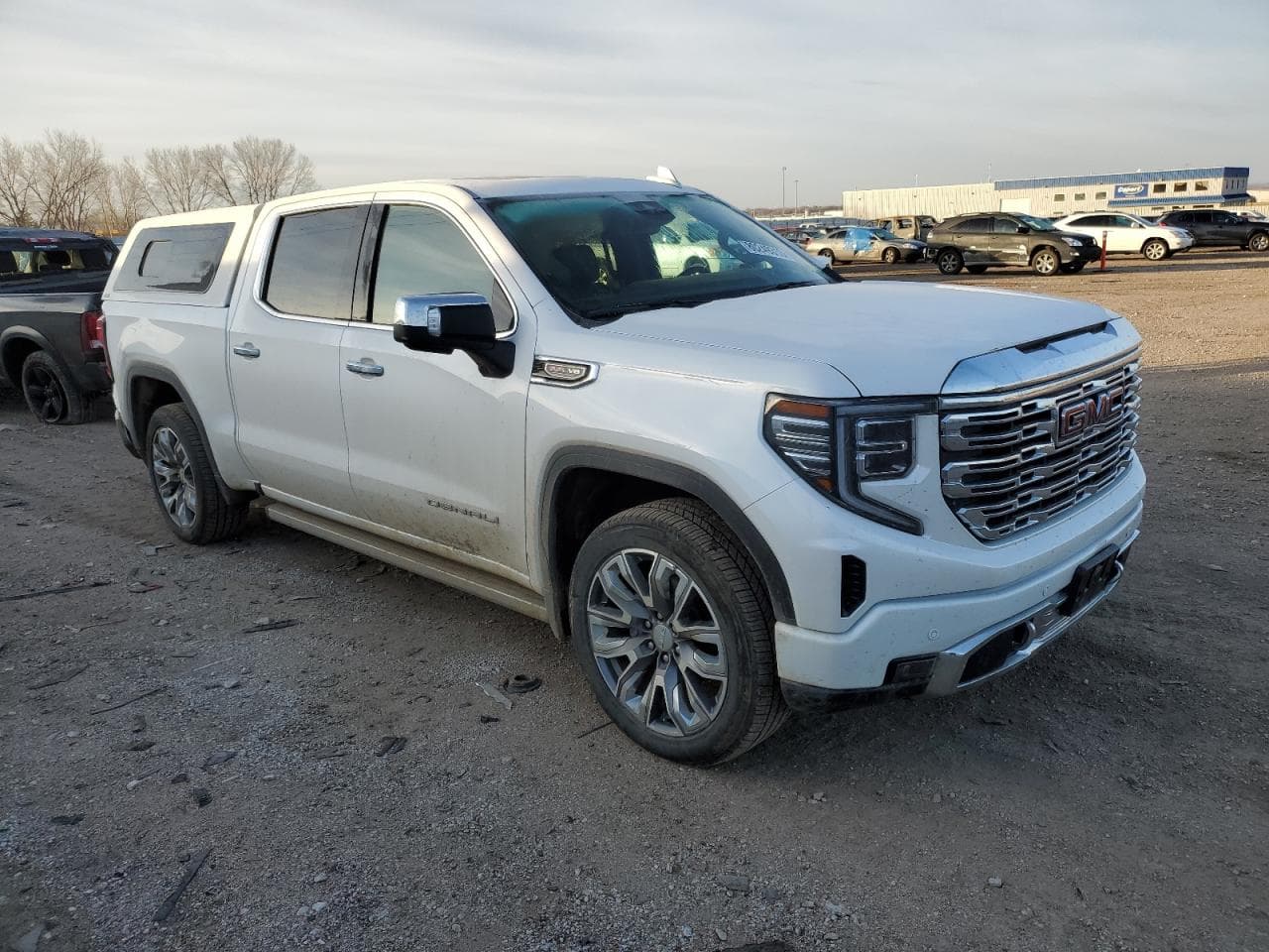 2023 GMC Sierra K1500 Denali - foto 4