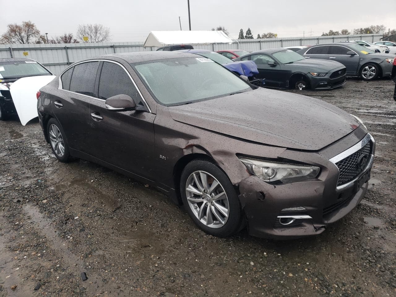 2017 Infiniti Q50 Premium - foto 4