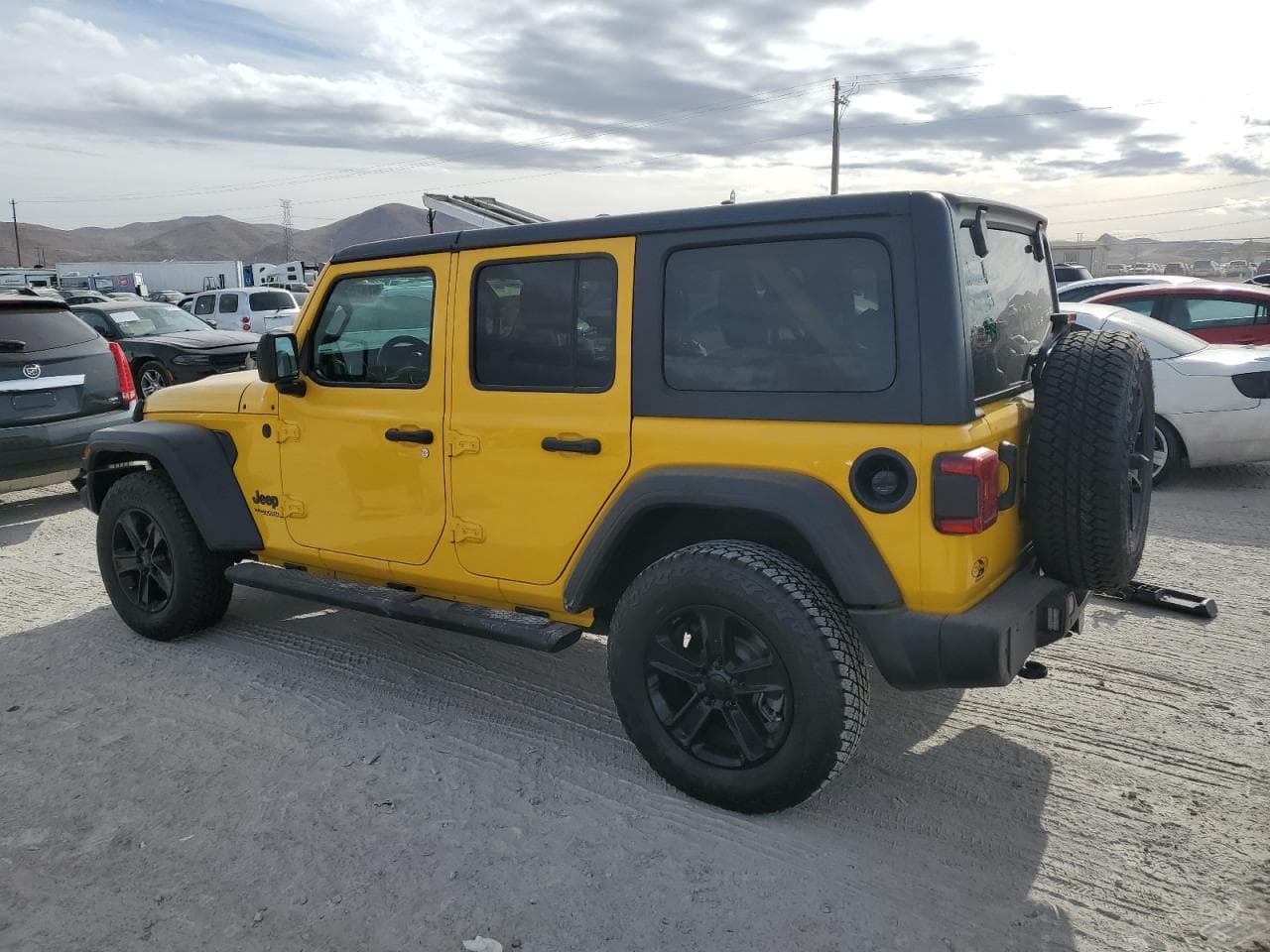 2021 Jeep Wrangler Unlimited Sport - foto 2